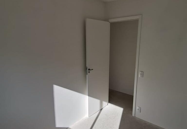 Apartamento atrás do Shopping Mooca, perto do Parque da Mooca, 41 metros m2, 2 quartos com varanda. Apartamento novo, oportunidade de venda, condomínio completo 290 mil. Oportunidade!