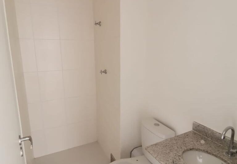 Apartamento atrás do Shopping Mooca, perto do Parque da Mooca, 41 metros m2, 2 quartos com varanda. Apartamento novo, oportunidade de venda, condomínio completo 290 mil. Oportunidade!