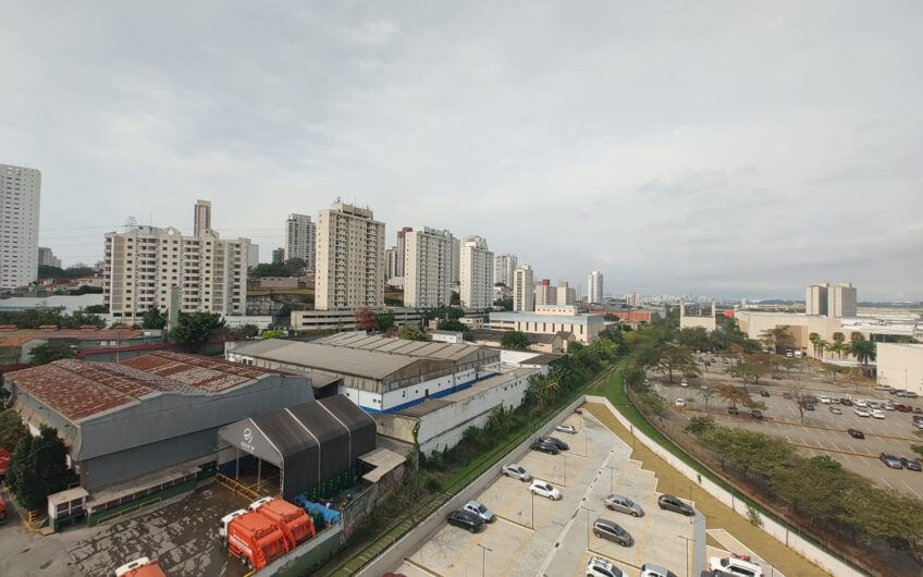 Apartamento 2 dorm 44 m2 , com vaga , varanda vista para o  Shopp Mooca, piscina, quadra poliestportiva, churrasqueira. Novo e vista livre andar alto! R$ 410 mil.