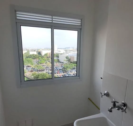 Apartamento 2 dorm 44 m2 , com vaga , varanda vista para o  Shopp Mooca, piscina, quadra poliestportiva, churrasqueira. Novo e vista livre andar alto! R$ 410 mil.